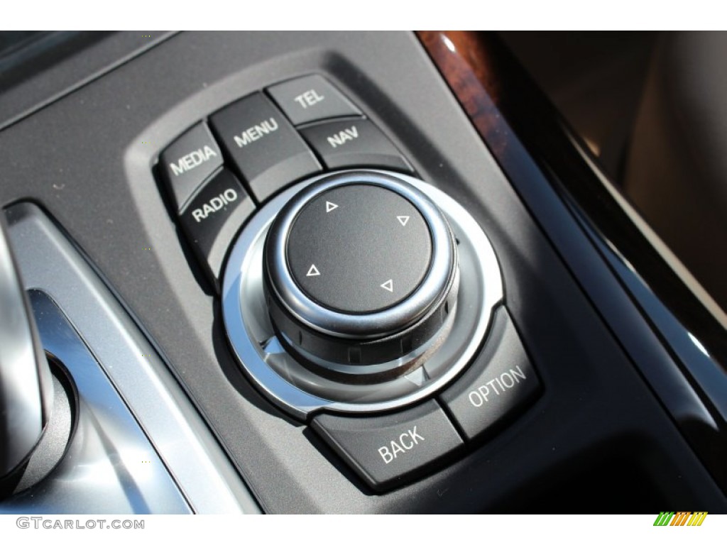 2013 BMW X5 xDrive 35i Controls Photo #78519542