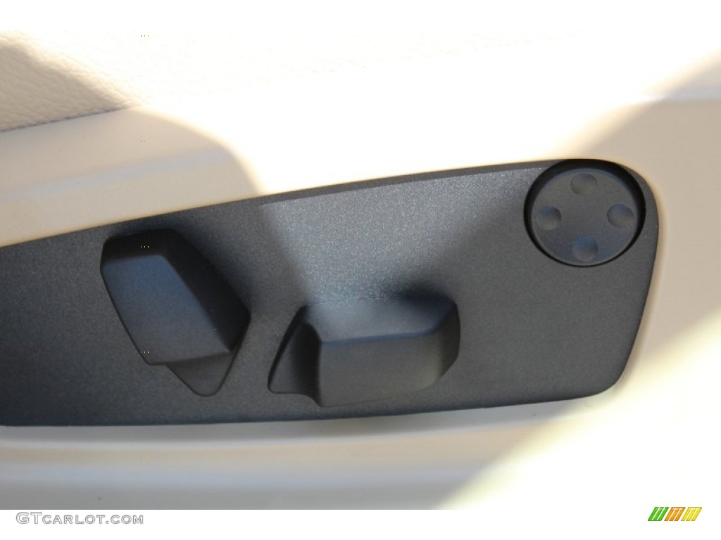 2013 X5 xDrive 35i - Orion Silver Metallic / Sand Beige photo #36