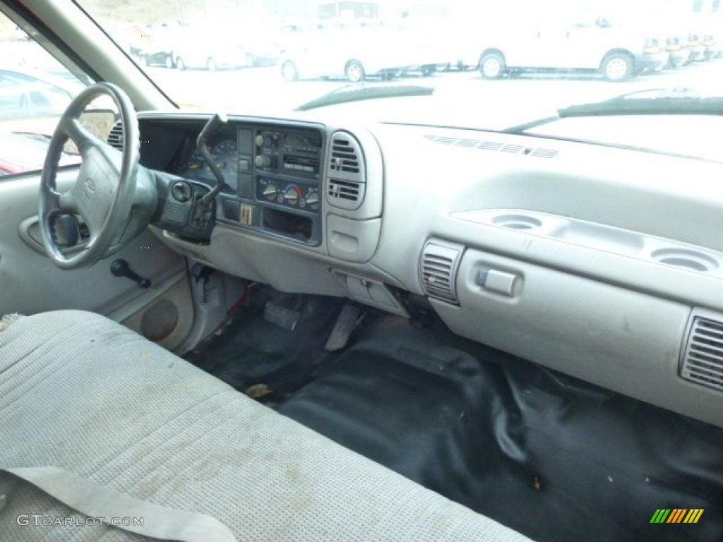 1996 C/K Silverado Regular Cab - Victory Red / Tan photo #10
