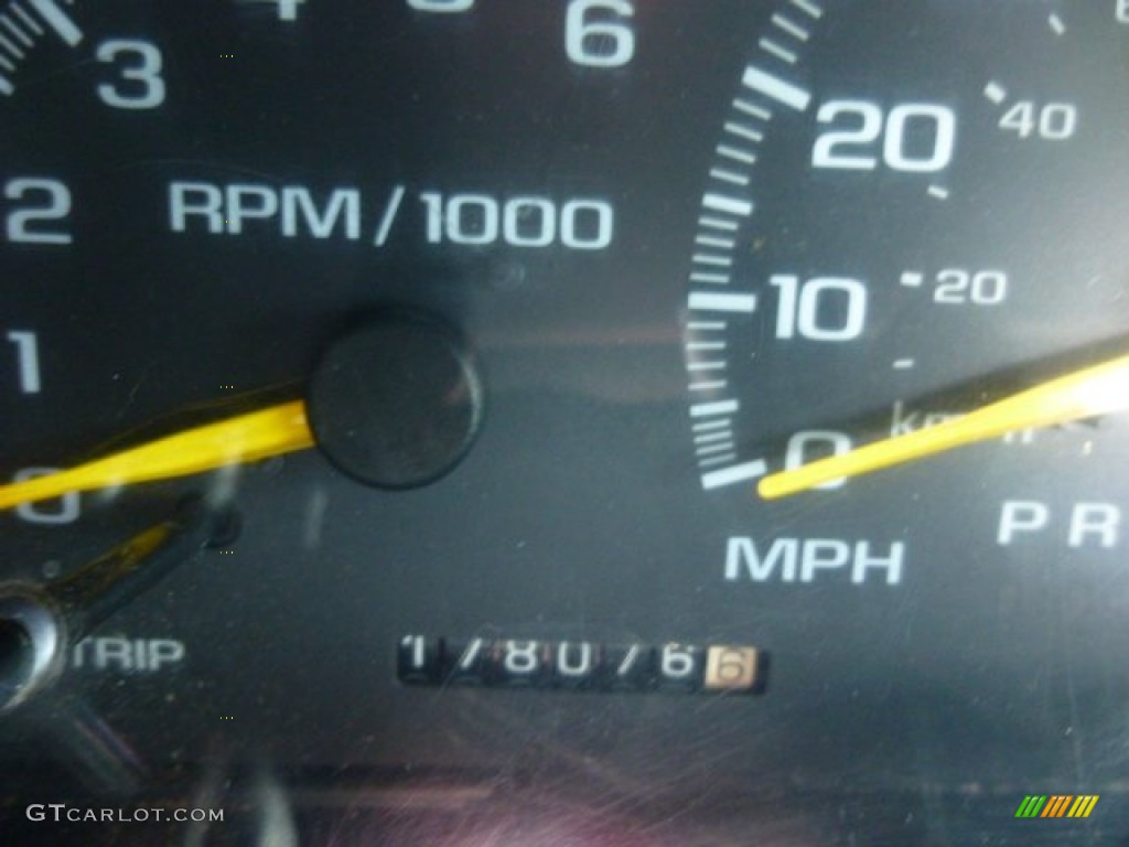 1996 C/K Silverado Regular Cab - Victory Red / Tan photo #15
