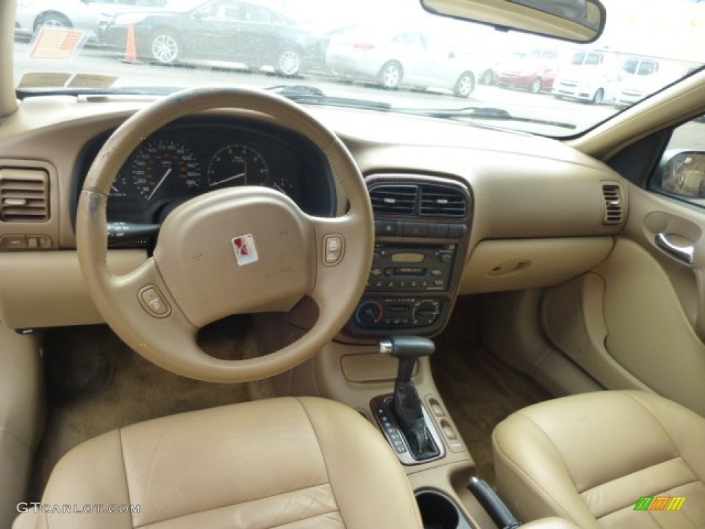 Medium Tan Interior 2000 Saturn L Series LS2 Sedan Photo #78521573