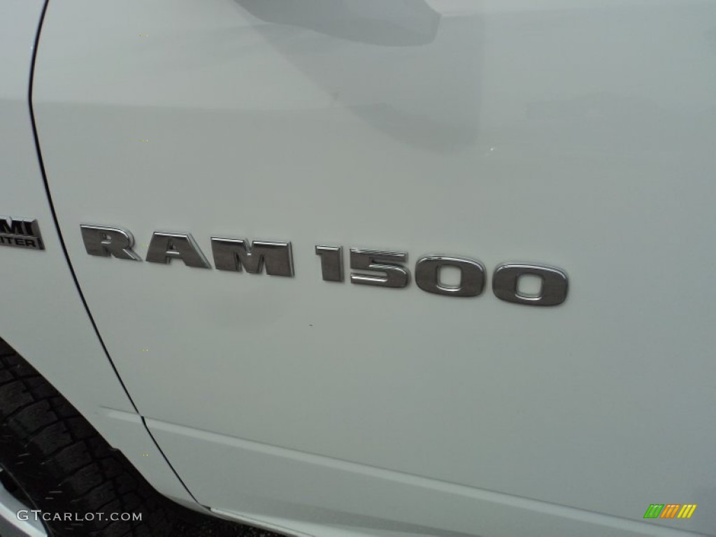 2011 Ram 1500 Express Regular Cab 4x4 - Bright White / Dark Slate Gray/Medium Graystone photo #25