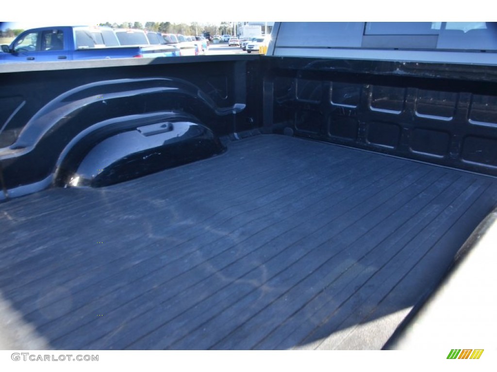 2011 Ram 2500 HD SLT Crew Cab 4x4 - Brilliant Black Crystal Pearl / Dark Slate/Medium Graystone photo #8