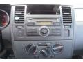 Red Alert - Versa 1.8 S Hatchback Photo No. 15