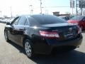 Black - Camry LE Photo No. 4