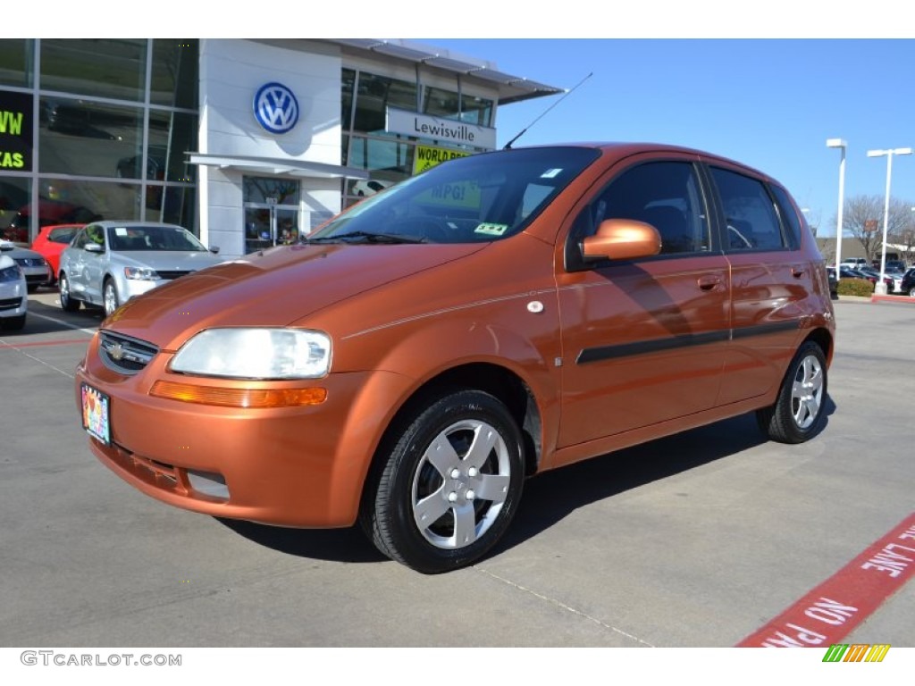 2007 Aveo 5 LS Hatchback - Spicy Orange / Charcoal Black photo #1