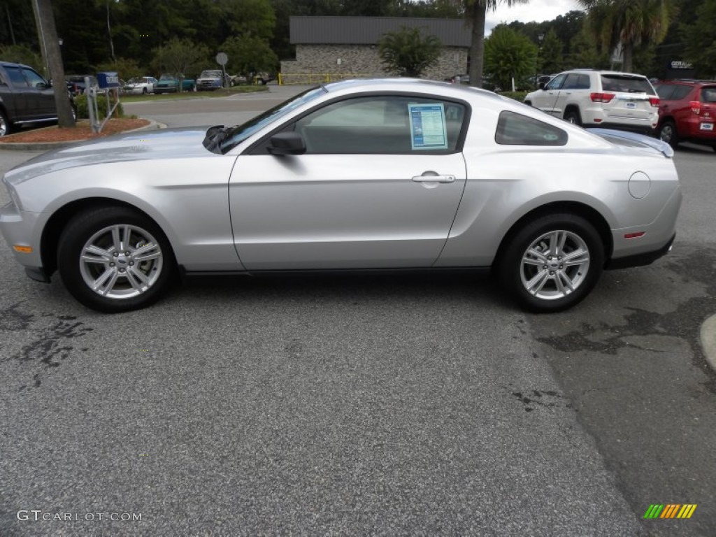 2011 Mustang V6 Coupe - Ingot Silver Metallic / Charcoal Black photo #2