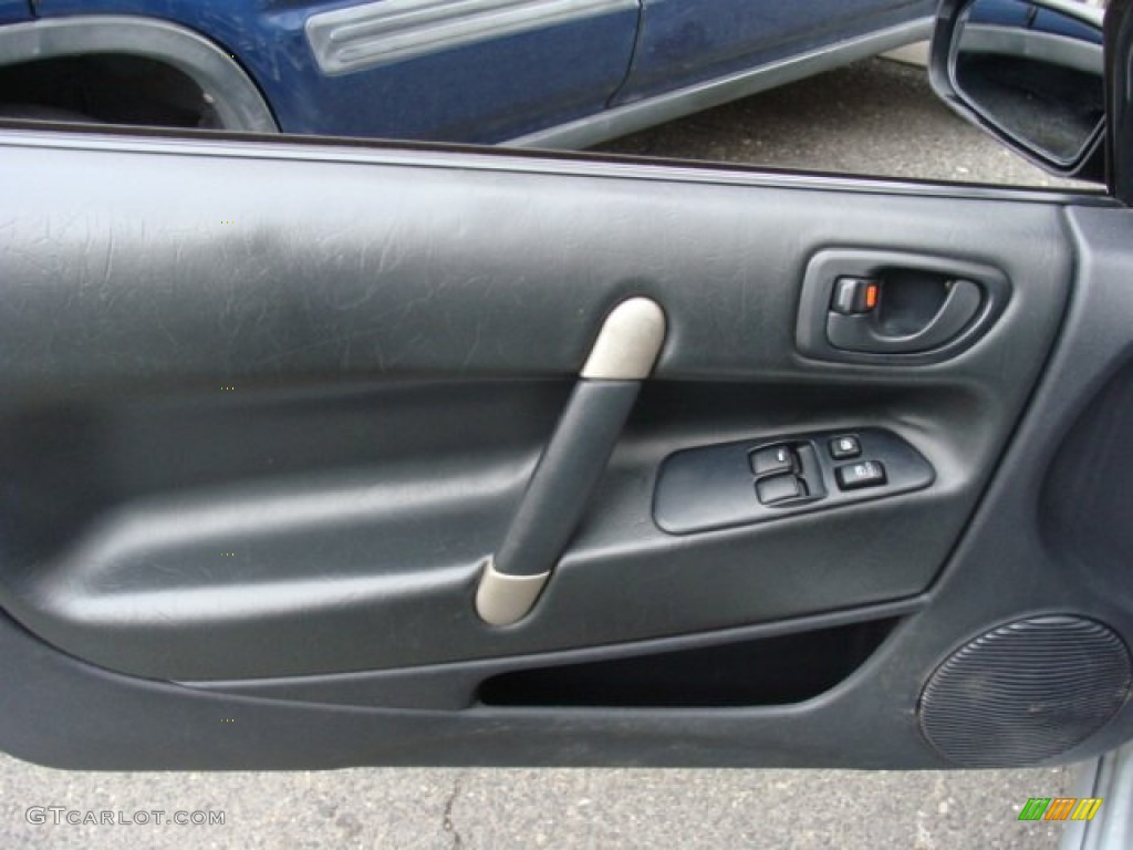 2000 Mitsubishi Eclipse GT Coupe Door Panel Photos