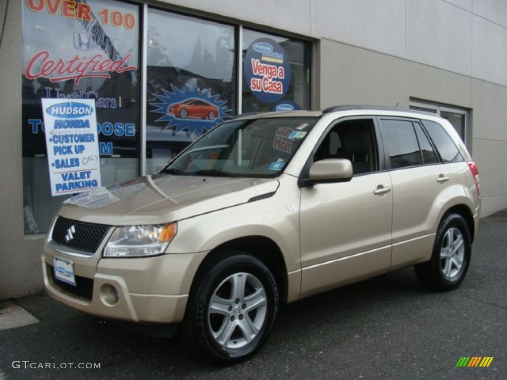 2006 Grand Vitara Luxury - Clear Beige Metallic / Beige photo #1