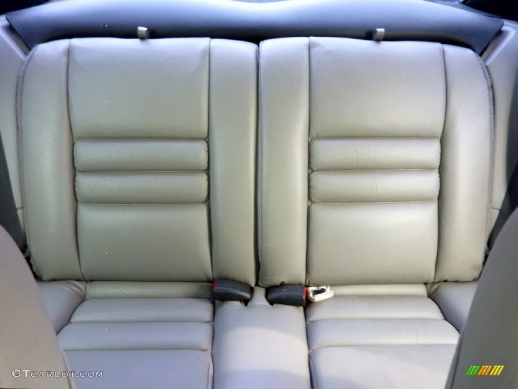 Medium Graphite Interior 1997 Ford Mustang GT Coupe Photo #78544095