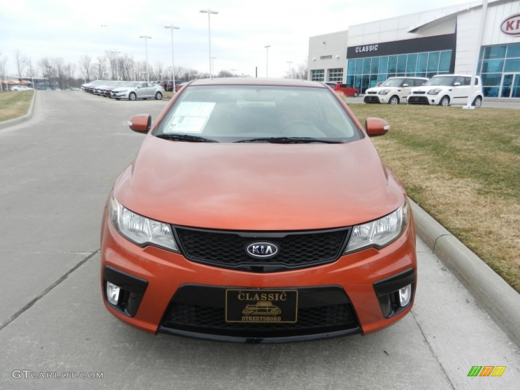 2010 Forte Koup SX - Copperhead / Black Sport photo #8