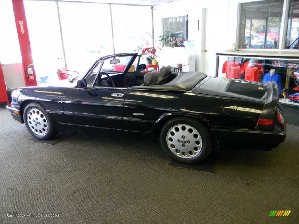 Black 1987 Alfa Romeo Spider Quadrifoglio Exterior Photo #78544989