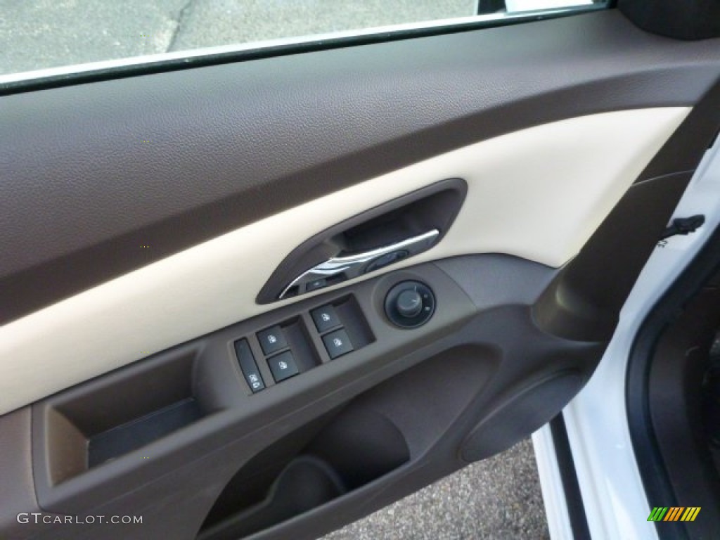 2013 Cruze LTZ - Summit White / Cocoa/Light Neutral photo #14