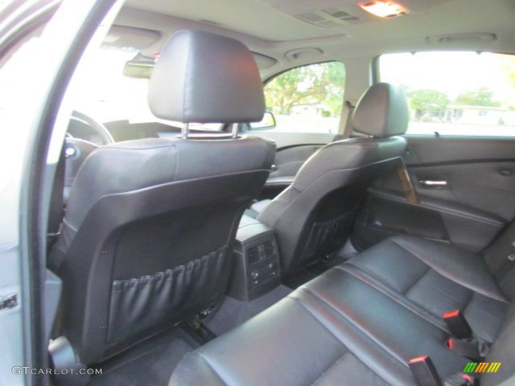 2004 BMW 5 Series 530i Sedan Rear Seat Photo #78548111