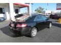 Black - Camry LE Photo No. 7