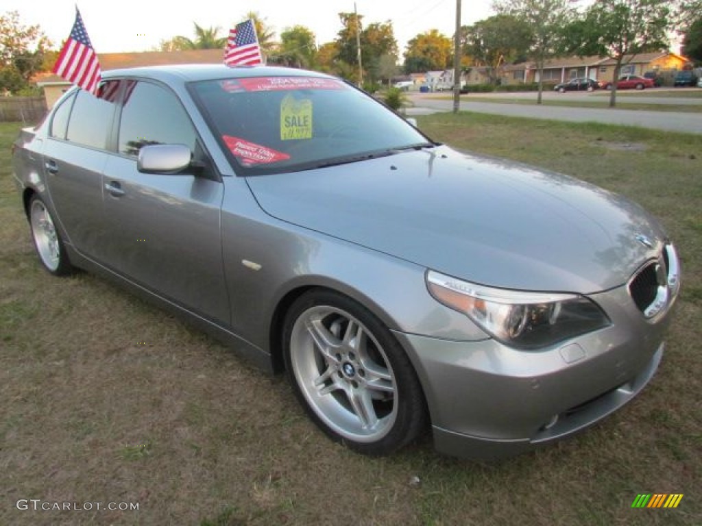 Silver Grey Metallic 2004 BMW 5 Series 530i Sedan Exterior Photo #78548608