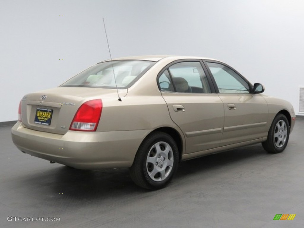 2002 Elantra GLS Sedan - Champagne Beige / Beige photo #3