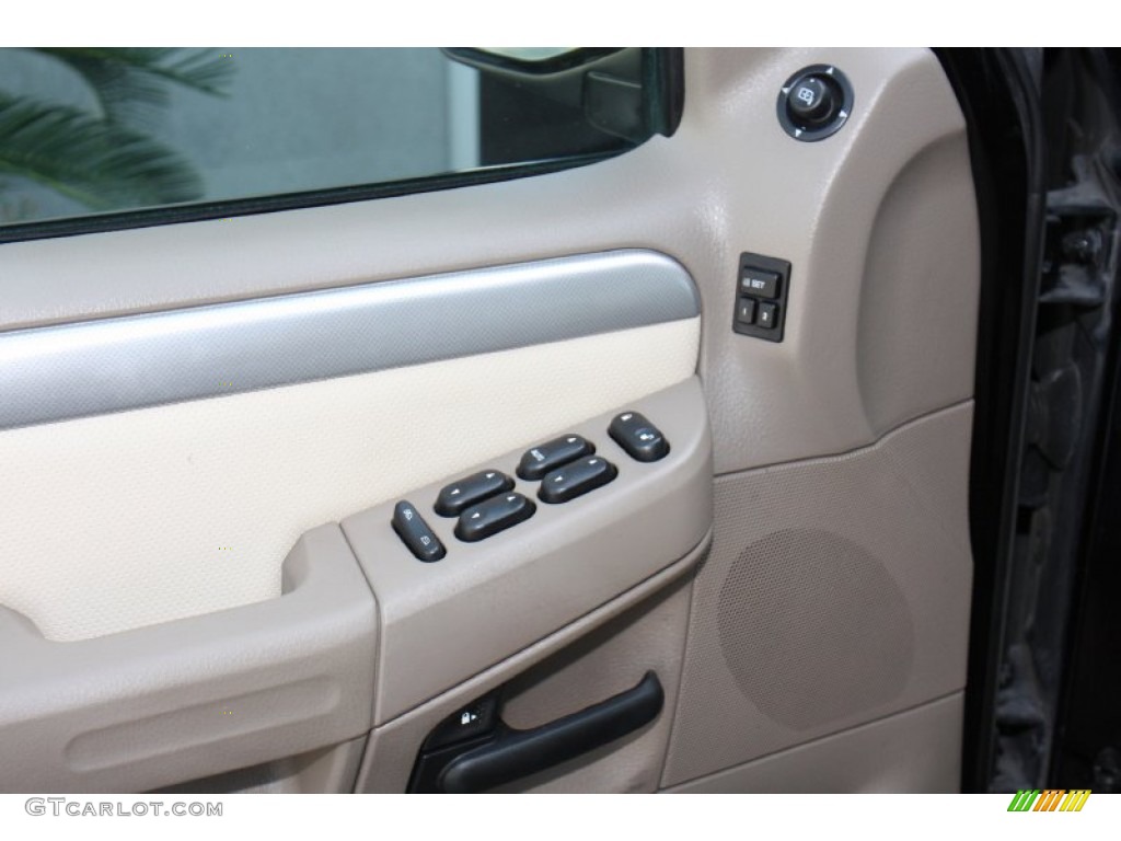 2005 Mercury Mountaineer V6 Premier Controls Photo #78553850