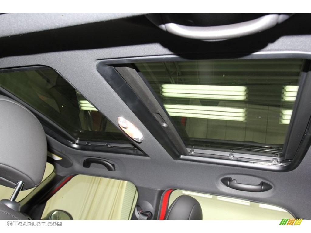 2013 Mini Cooper Countryman Sunroof Photos