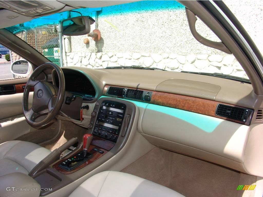 1999 SC 400 - Golden Pearl / Ivory photo #17