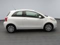 Polar White - Yaris 3 Door Liftback Photo No. 4