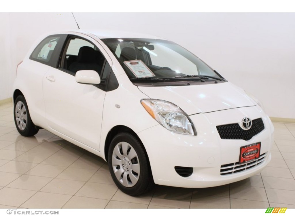 2007 Yaris 3 Door Liftback - Polar White / Dark Charcoal photo #1