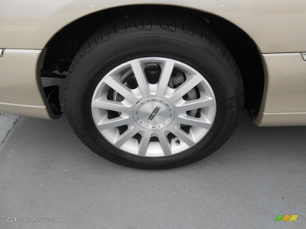 2006 Lincoln Town Car Signature Wheel Photo #78559211