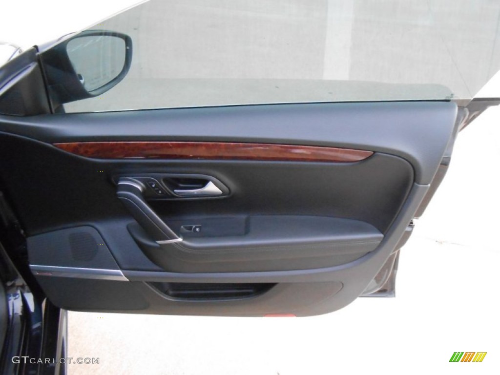 2010 Volkswagen CC VR6 Sport Black Door Panel Photo #78559895