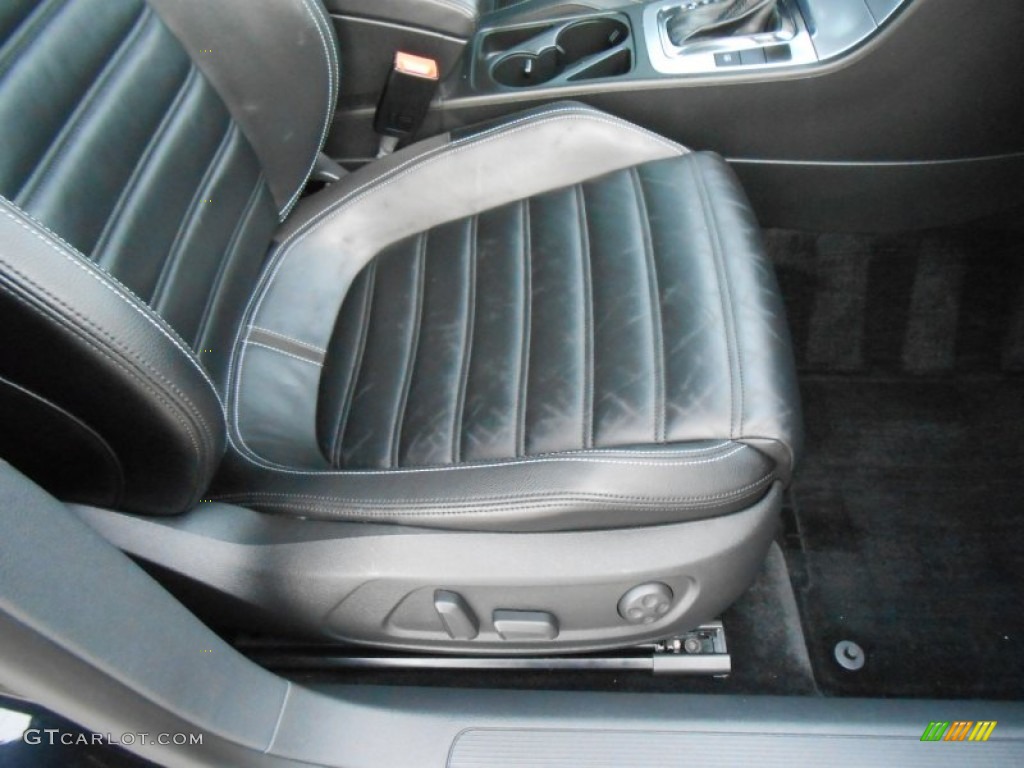 Black Interior 2010 Volkswagen CC VR6 Sport Photo #78559933