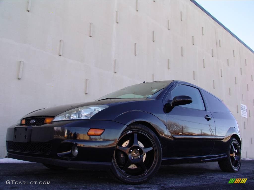 2003 Focus SVT Coupe - Pitch Black / Black/Red photo #1