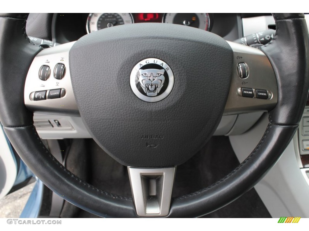 2011 Jaguar XF Sport Sedan Steering Wheel Photos