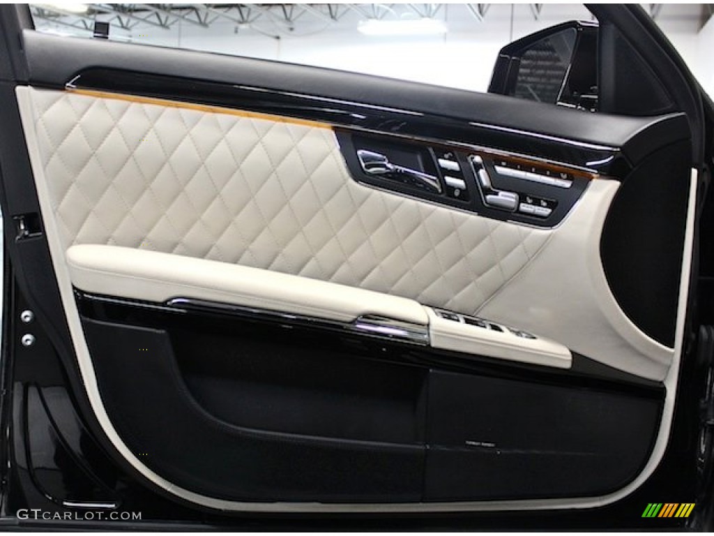 2010 Mercedes-Benz S 65 AMG Sedan designo Porcelain Door Panel Photo #78561140