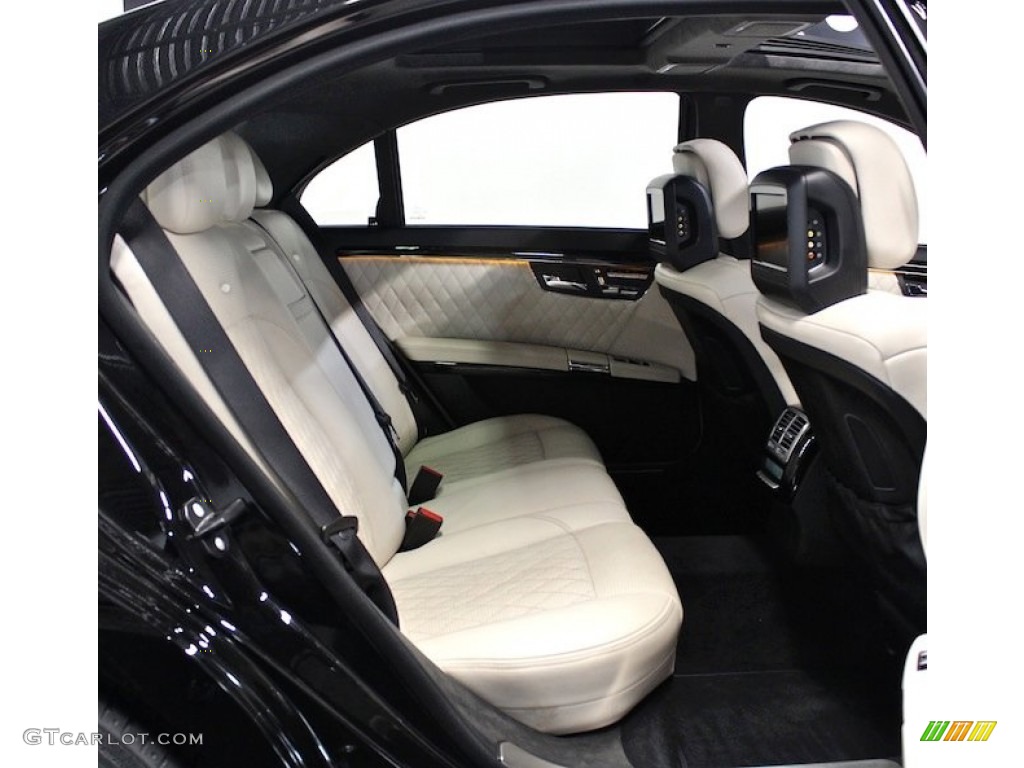 2010 Mercedes-Benz S 65 AMG Sedan Rear Seat Photo #78561705