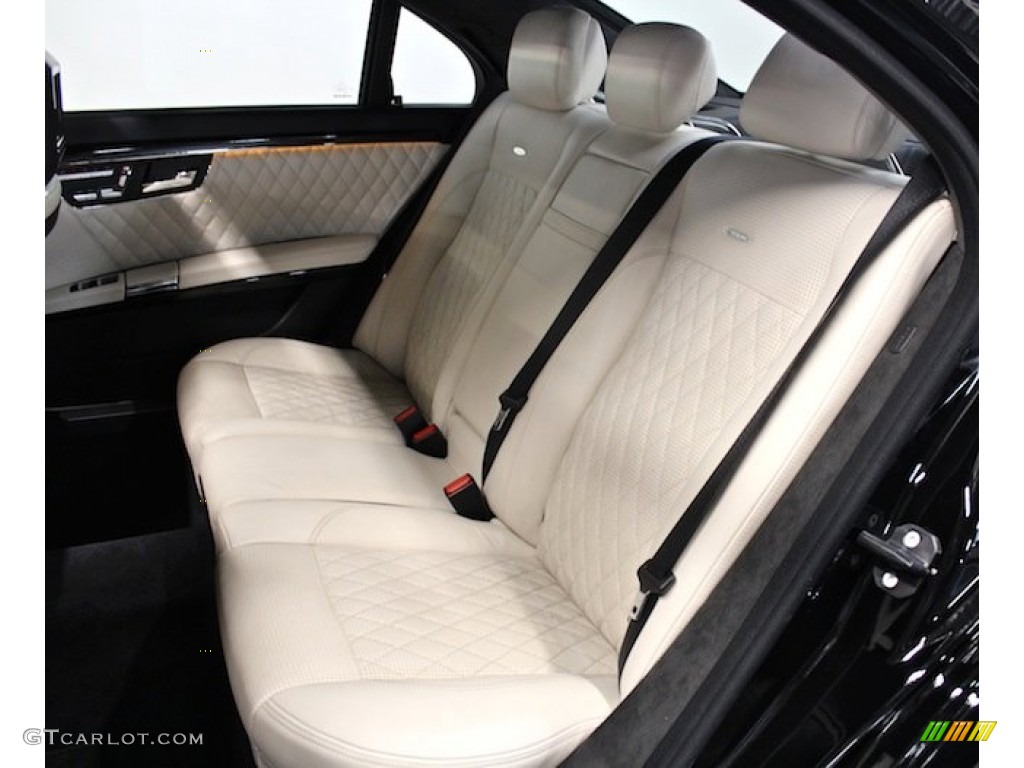 2010 Mercedes-Benz S 65 AMG Sedan Rear Seat Photo #78561731