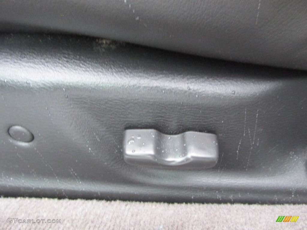 2002 Legacy GT Limited Sedan - Silver Stone Metallic / Dark Gray photo #16