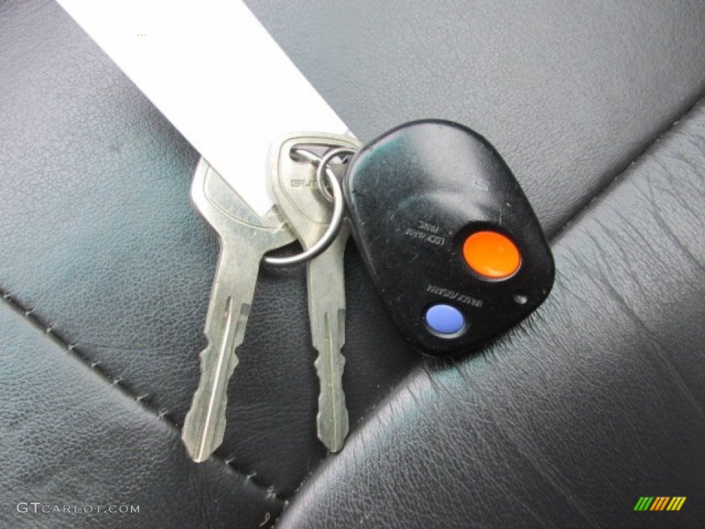 2002 Subaru Legacy GT Limited Sedan Keys Photos