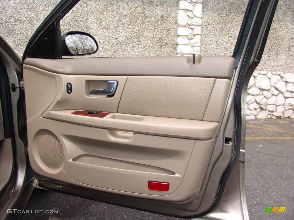 2003 Sable LS Premium Sedan - Arizona Beige Metallic / Medium Parchment photo #13