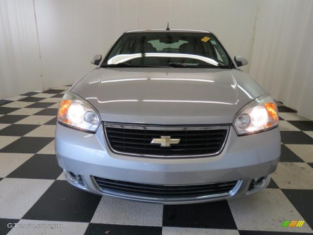 2006 Malibu Maxx LTZ Wagon - Silverstone Metallic / Titanium Gray photo #2