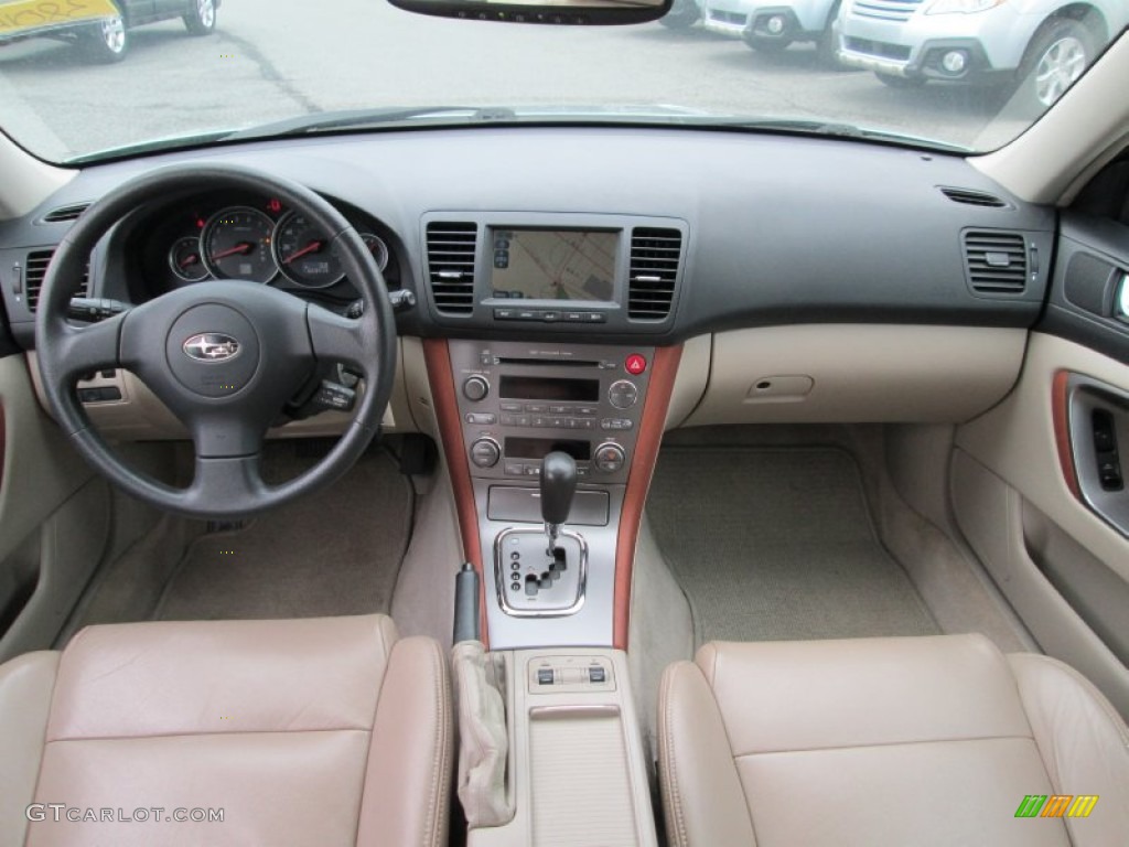 2006 Outback 2.5i Wagon - Willow Green Opalescent / Taupe photo #20