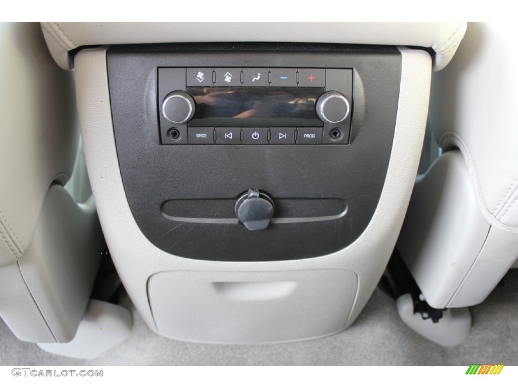 2013 GMC Yukon SLT Controls Photo #78567978