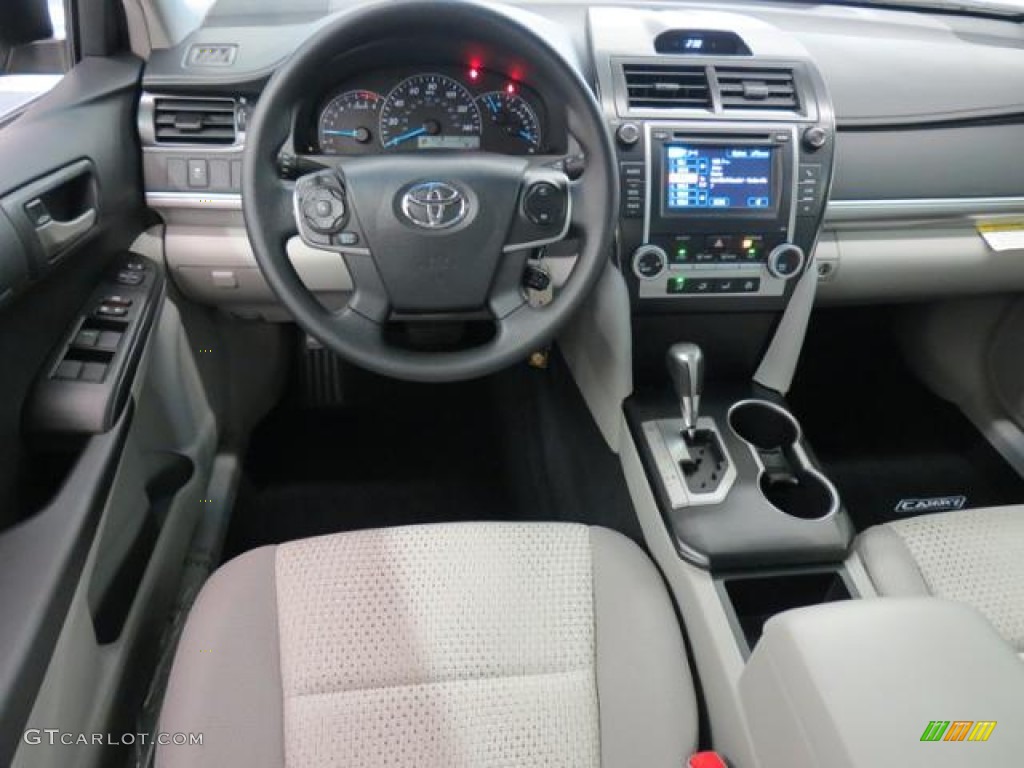 2013 Camry L - Magnetic Gray Metallic / Ash photo #5