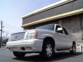 White Diamond - Escalade EXT AWD Photo No. 6