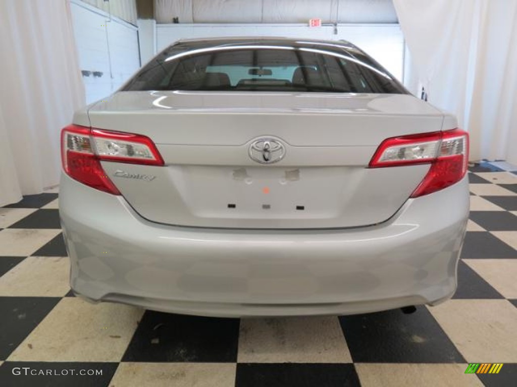 2013 Camry L - Classic Silver Metallic / Ash photo #18