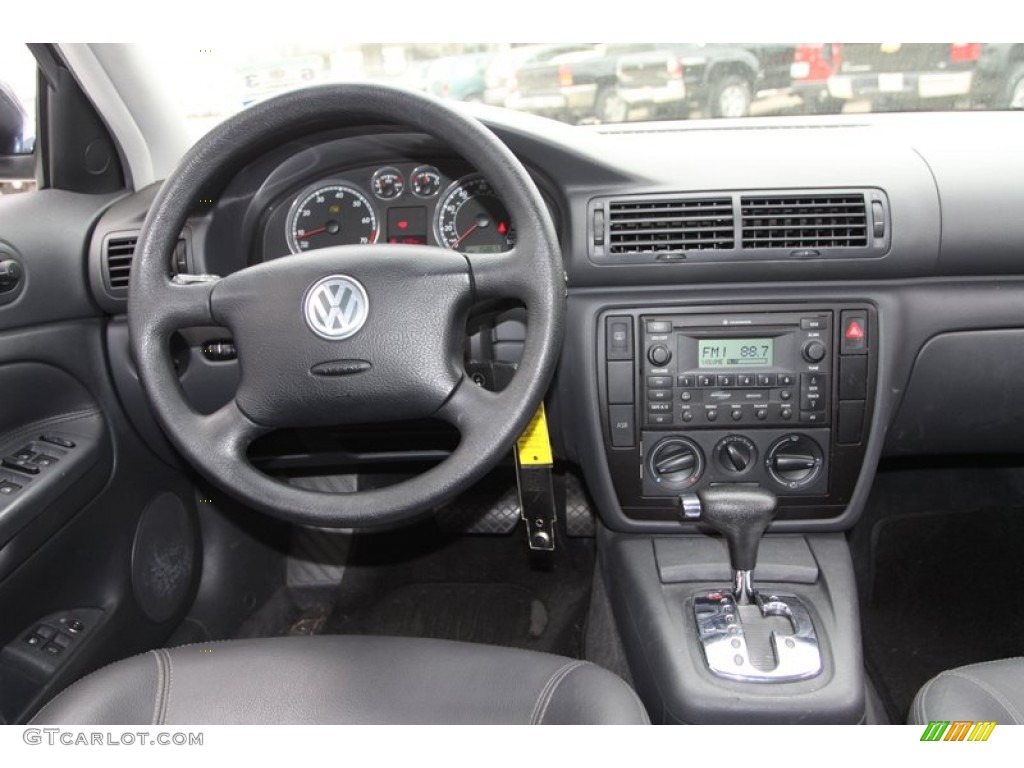2005 Passat GLS 1.8T Sedan - Shadow Blue Metallic / Anthracite photo #15