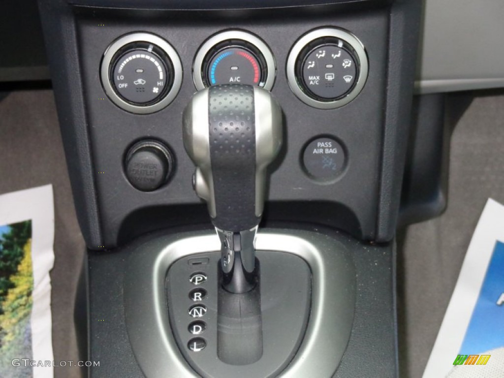 2010 Nissan Rogue S AWD Transmission Photos