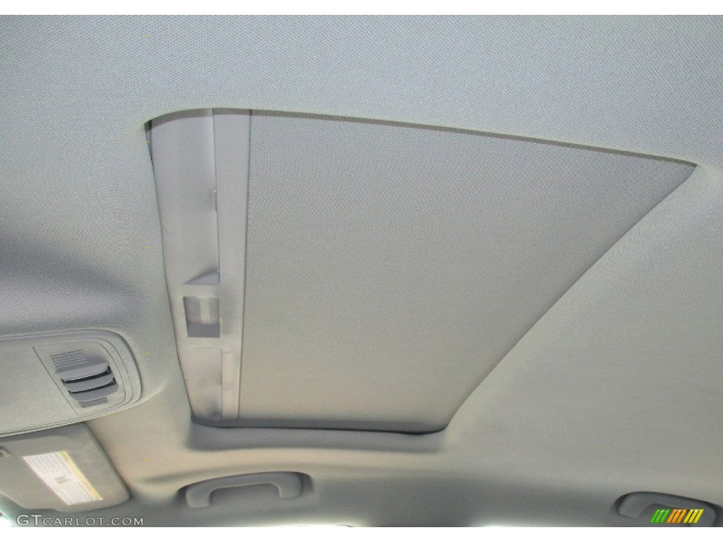 2012 Buick Regal GS Sunroof Photo #78573177