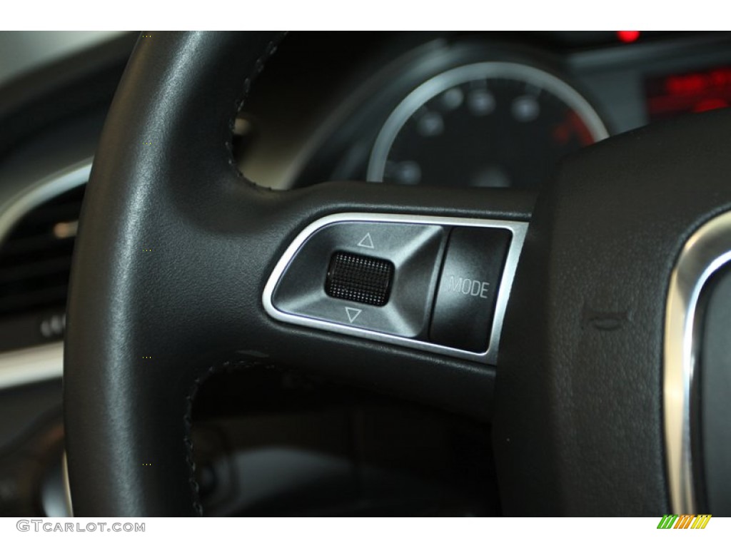 2010 A4 2.0T Sedan - Meteor Gray Pearl Effect / Black photo #31