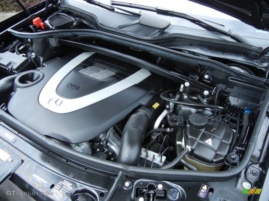 2011 Mercedes-Benz GL 550 4Matic Engine Photos
