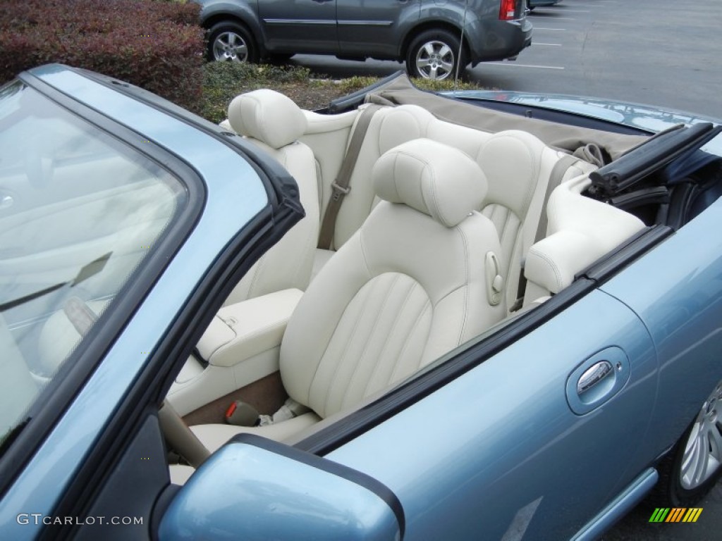 2006 XK XK8 Convertible - Frost Blue Metallic / Ivory photo #10