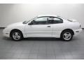 2004 Summit White Pontiac Sunfire Coupe  photo #2